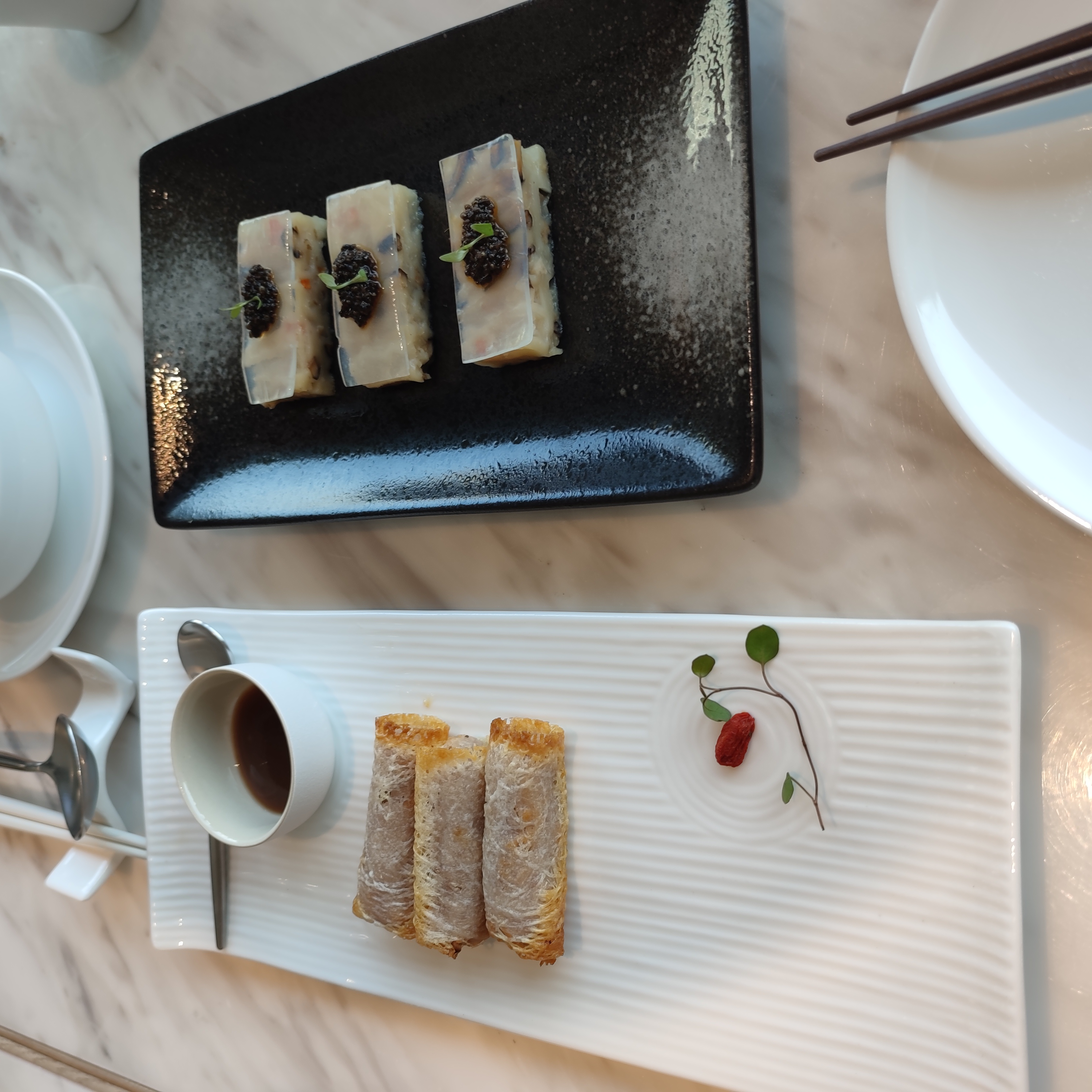 Chenpi and Taro Spring Rolls (陈皮罗忘子香芋卷) & Snow Pear and Skin-Softening Radish Cake (雪梨地皮肤萝卜糕)